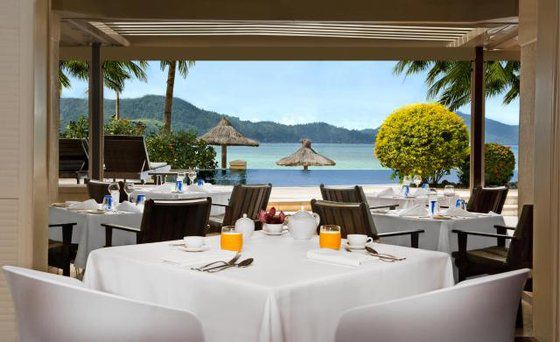 Beach Club Resort Hamilton Island Restaurang bild